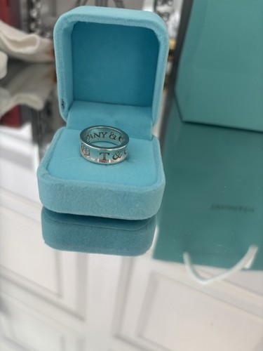 Tiffany 1837 classic - &,