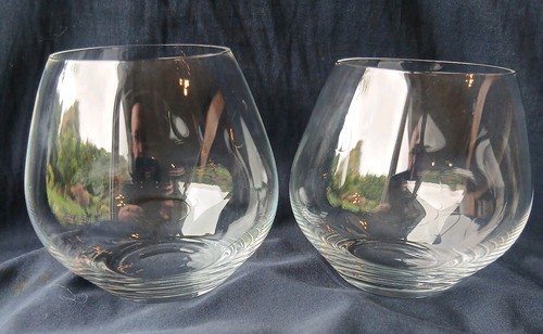 Pair dartington wine glasses - pair,