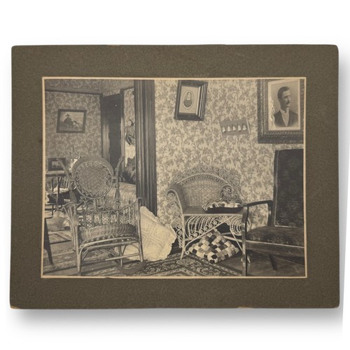 Victorian sitting room - victorian, wicker