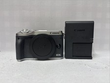 Canon EOS M6 Mirrorless