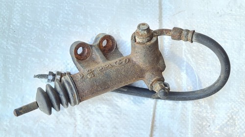 Clutch cylinder slave - slave,