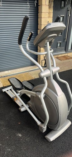 Cross trainer elliptical - cross,