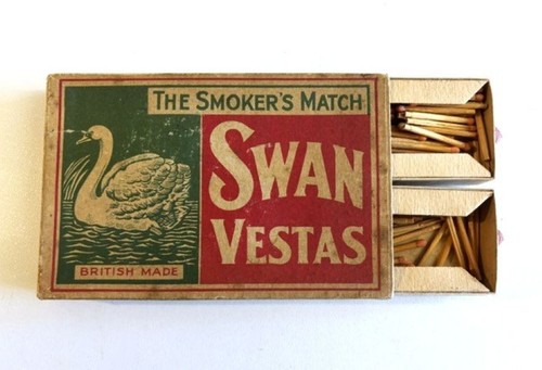 Vintage large box swan vestas - box,