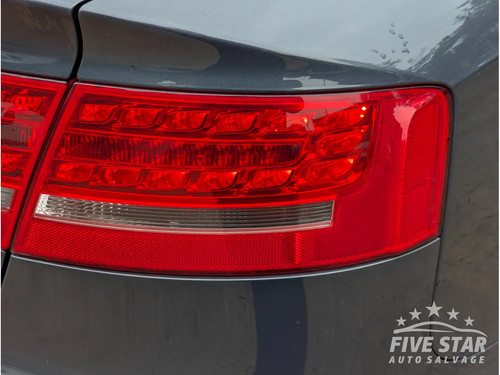 Audi rear outer tail - outer,