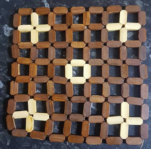Square wood trivet smooth - wood,