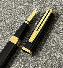 WATERMAN EXCEPTION FOUNTAIN PEN-BLACK LAQUE GT-18Ct GOLD MEDIUM NIB-FRANCE-(C2)
