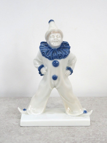 Figure standing clown - figure,