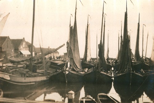 Old vintage photo dutch - photo,