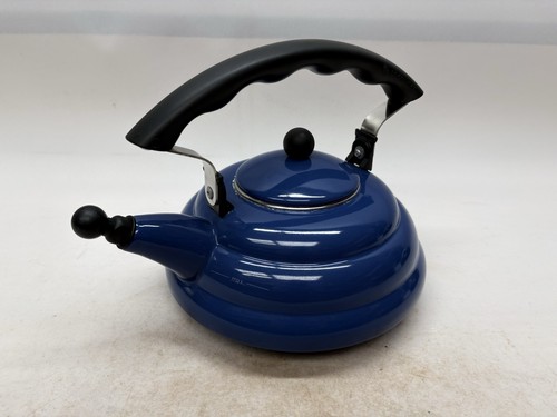 Creuset stove top kettle - le,