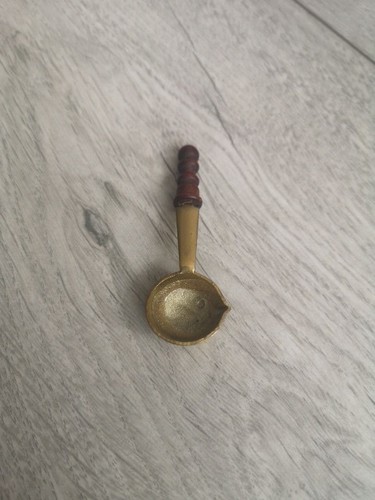 Metal wax melting - metal, spoon