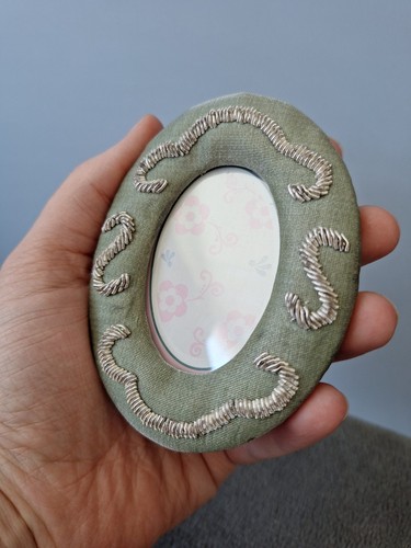 Vintage small oval - vintage,
