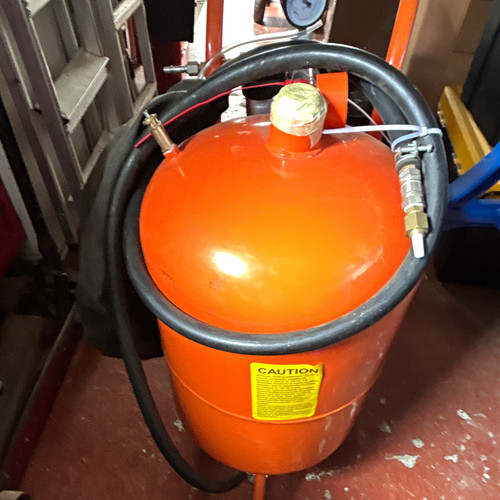 Portable sandblasting pressure - portable,