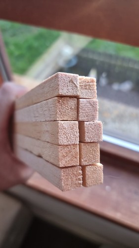 Balsa wood strips - strips, 1.2cm
