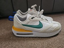 Nike Air Size 10