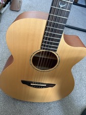 FAITH GUITAR  - Naked Venus