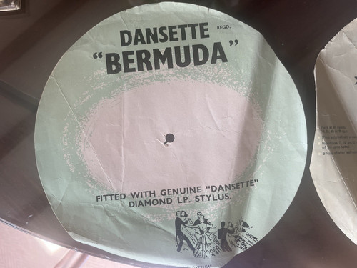 Vintage 1960s dansette - vintage, bermuda