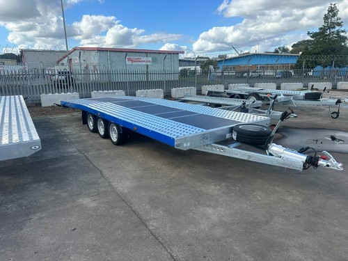 Car transporter recovery - car,