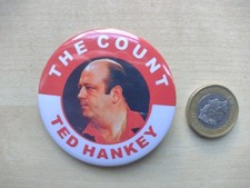 TED HANKEY (I)  DARTS BADGE