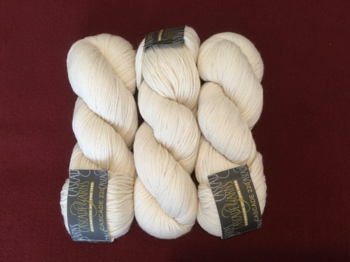 Cascade 220 yarn lot - cascade,