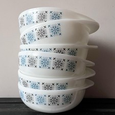Vintage JAJ Pyrex Chelsea