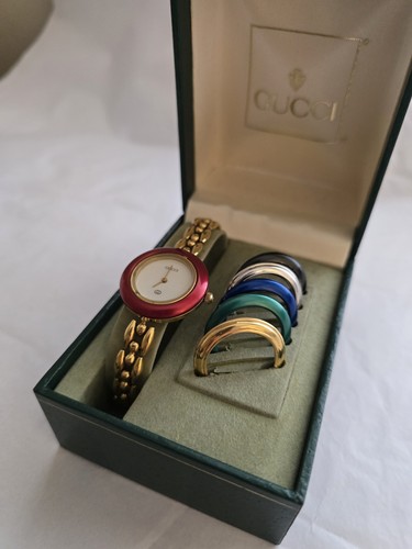 Authentic vintage gucci change - authentic,
