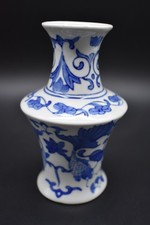 Chinese blue porcelain vase -