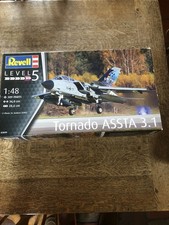 Revell 03849 Level 5 1:48