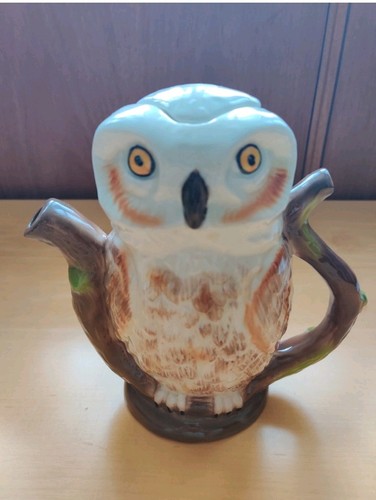 Tony wood owl teapot - wood,