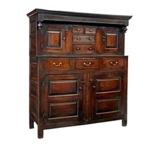 17TH CENTURY CARVED OAK WELSH