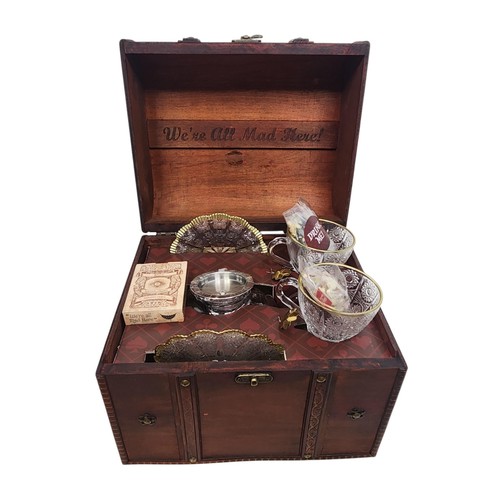 Alice wonderland tea - alice,