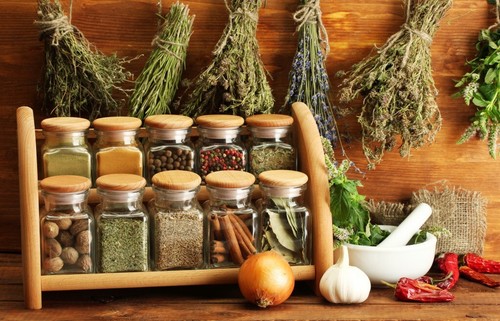 Dried herbs spices large - -,