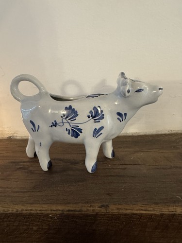 Vintage delft blue cow creamer - blue,