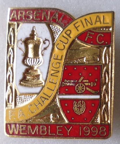 Arsenal football enamel pin - arsenal,