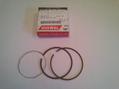 Genuine yamaha piston - genuine,