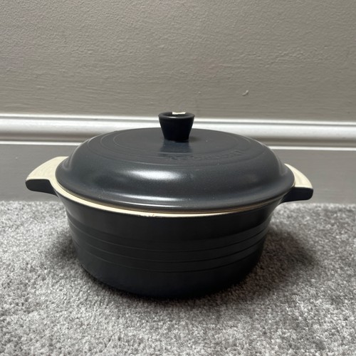 Creuset ceramic round - le,