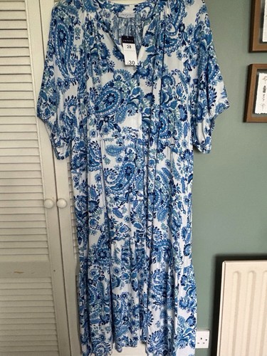 Beautiful blue and white - ,