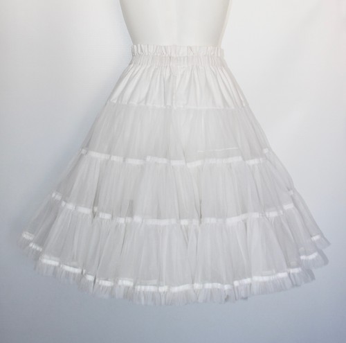 Vintage partners please white - partners,