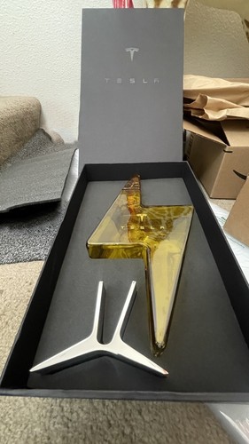 Tesla decanter limited - limited, edition