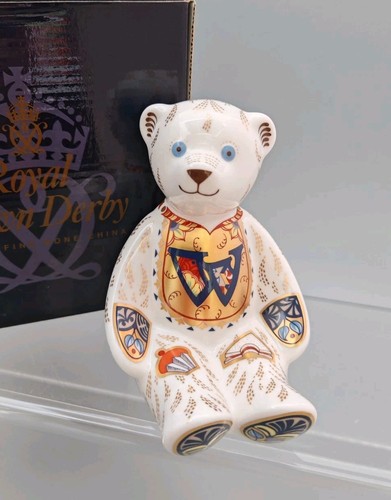 Royal crown derby - royal,