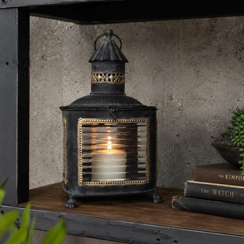 Vintage metal square lantern - square,
