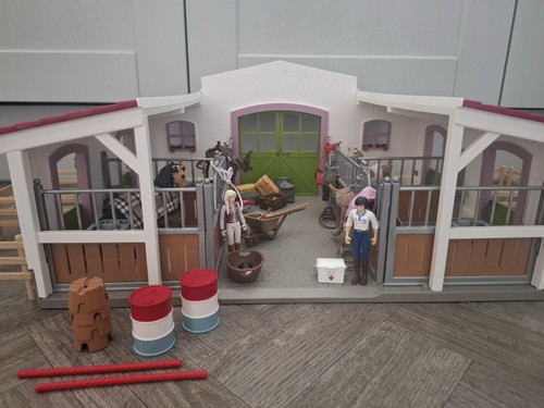 Schleich stable toy - toy, set