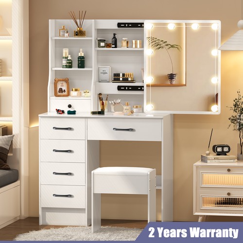Dressing table with - dressing,
