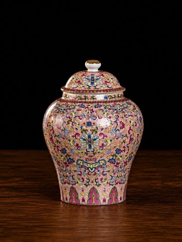 Large decorative porcelain - large,
