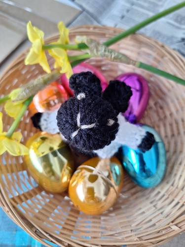 Hand knitted bunny - x,