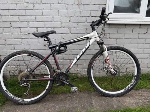 Aggressor 26in mtb - gt,
