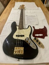 Fender Jazz Bass Electric Guitar USA 1995 with Case 