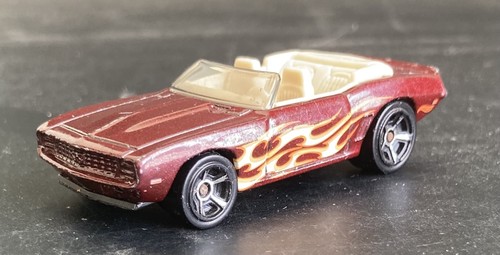 Hot wheels camaro - hot,