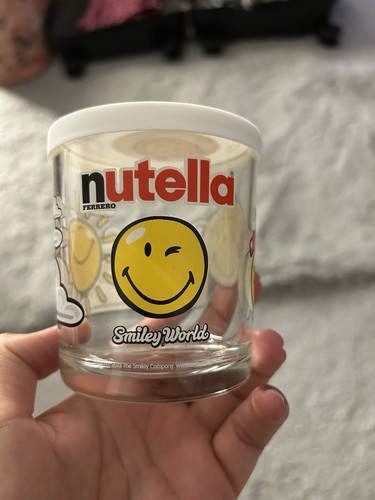 Nutella smiley world - nutella, water