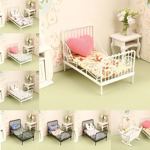 Scale dollhouse - 1:12,