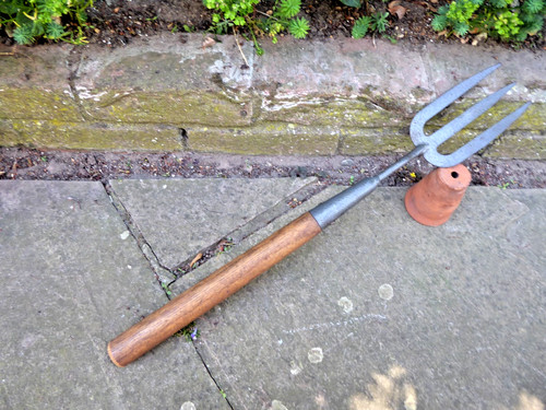 Vintage garden hand - garden,